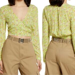 NEW Nordstrom Surplice V-Neck Crop Top Green Floral Size Large Wrap Size 1X
